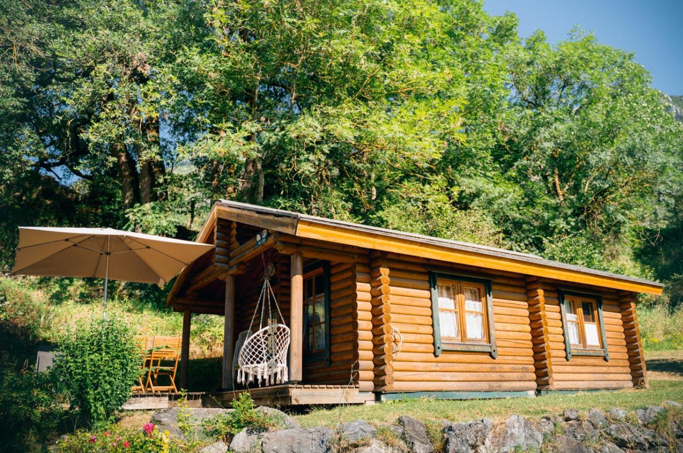 Camping Ecovillage Soleil Du Pibeste Agos-Vidalos Esterno foto