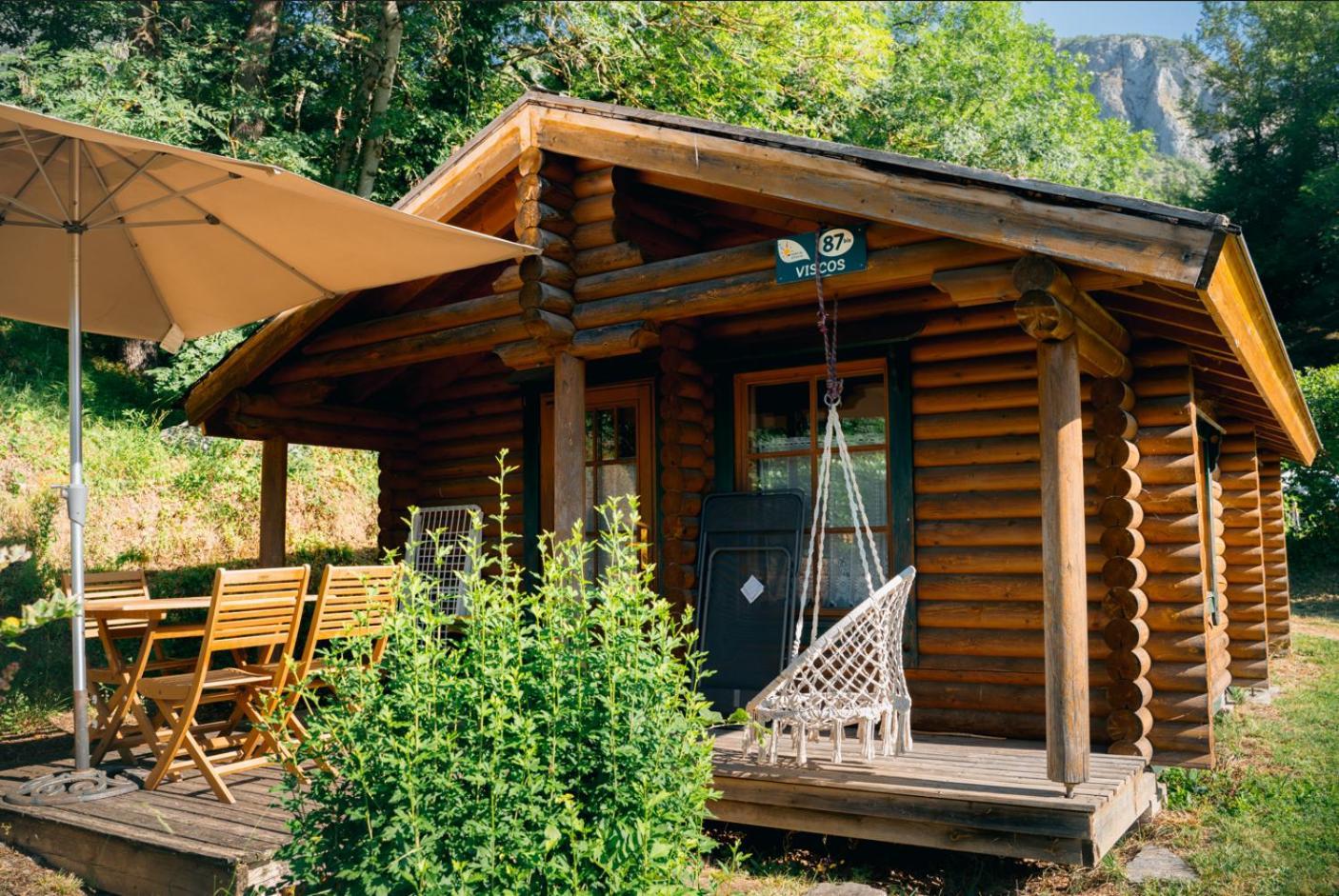 Camping Ecovillage Soleil Du Pibeste Agos-Vidalos Esterno foto